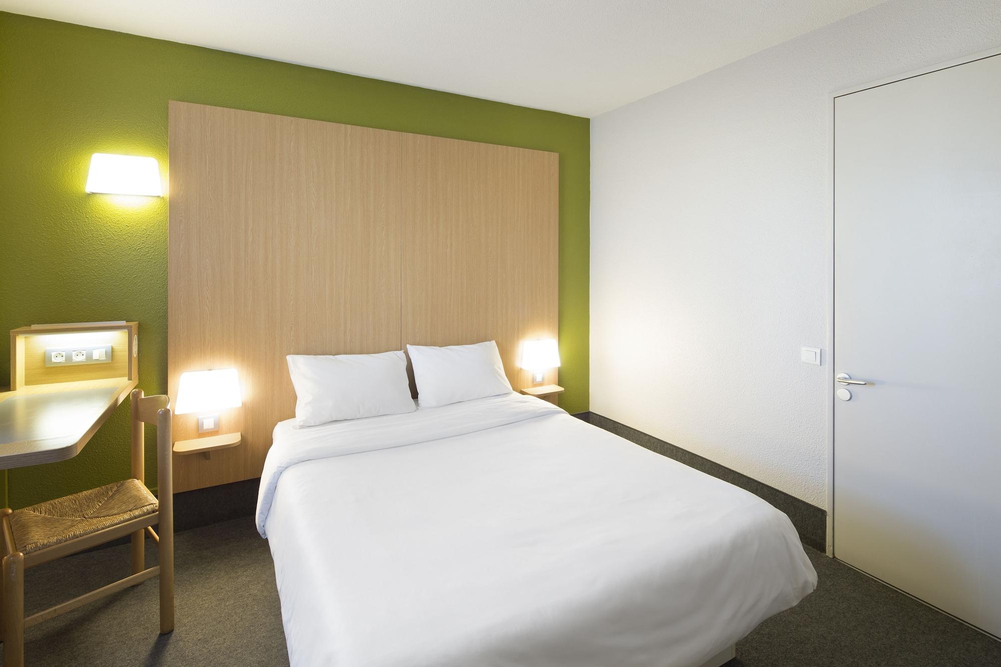 B&B Hotel Reims Centre Gare Exterior foto