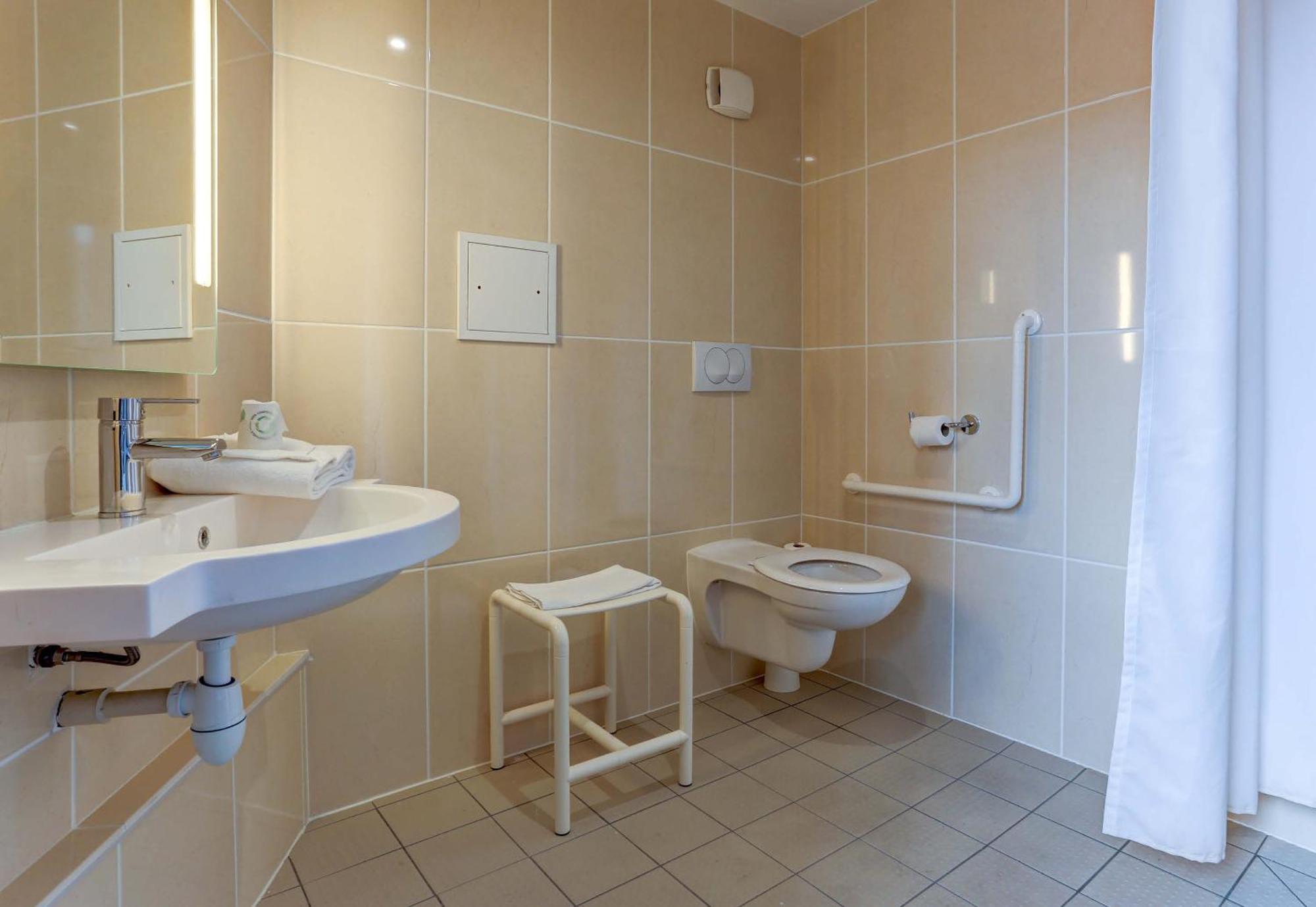 B&B Hotel Reims Centre Gare Exterior foto
