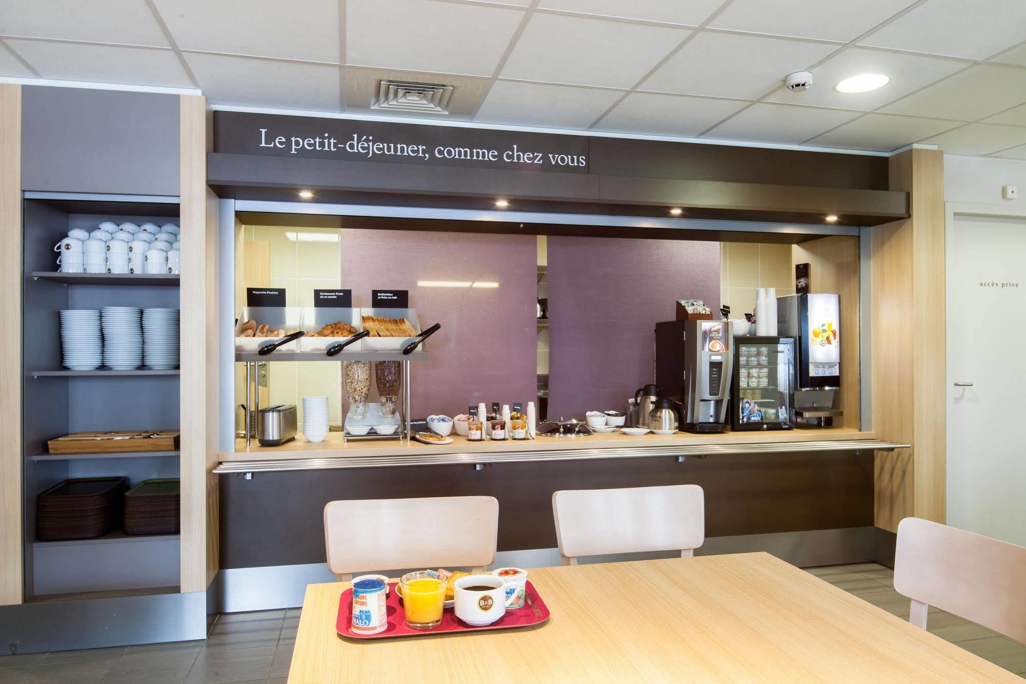B&B Hotel Reims Centre Gare Exterior foto